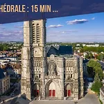 Le Champenois - Cocon Centre-ville & Jeux Troyes