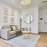 Apartment Le Champenois - Cocon Centre-ville & Jeux Troyes