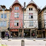 Le Champenois - Cocon Centre-ville & Jeux Troyes