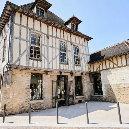 Le Champenois - Cocon Centre-ville & Jeux Apartment Troyes