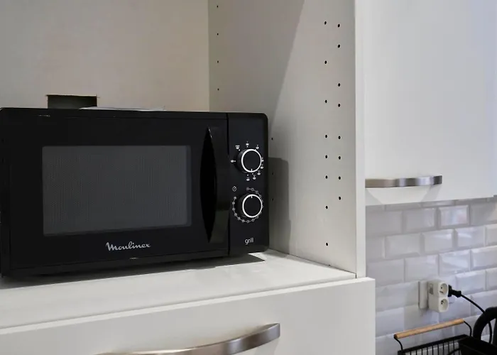 Le Champenois - 1 - Equipe Coeur De - Climatisation - Netflix Apartment Troyes